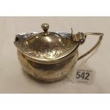 A GEORGE III OVAL MUSTARD POT (MO LINER) - LONDON 1801