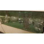 SHELF OF VARIOUS VASE GLASSES, WATER JUG & OTHER ITEMS