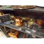 SHELF CONTAINING WOOD & METAL BISCUIT BARRELS, A COPPER TEA POT ON STAND & VARIOUS OTHER METALWARE