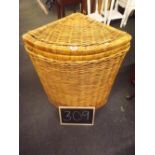 CORNER WICKER LINEN BASKET