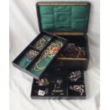 Box of assorted costume jewellery