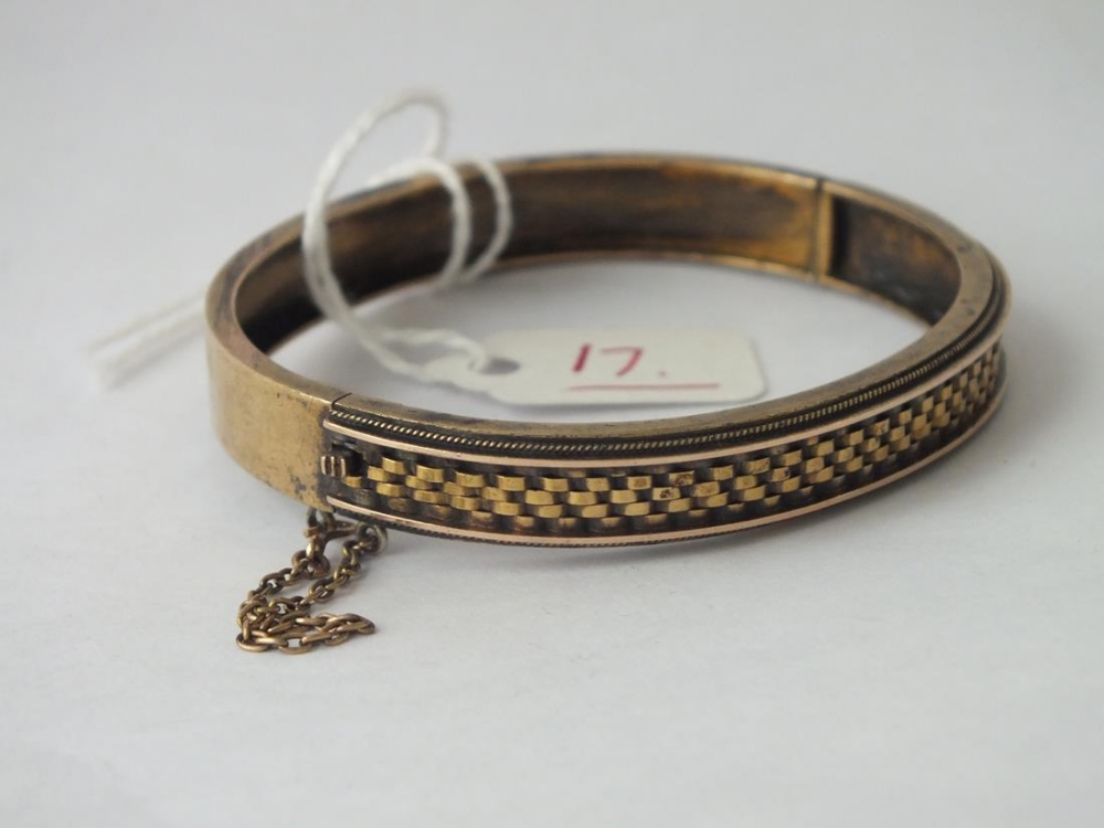 VICTORIAN GOLD BANGLE IN 15ct - 13.3gms
