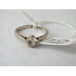 18ct white gold solitaire ring in 18ct gold - size M - 2.9gms