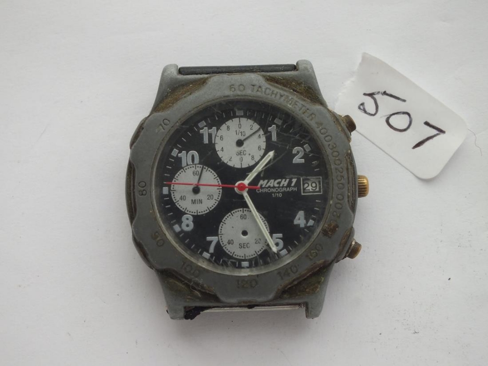 MACH 1 chronograph gents watch with calendar dial