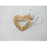 heart shaped brooch in 14ct gold - 2.5gms