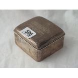 Square cigarette box with cedar-lined interior - B'ham 1938 - 3.5" wide