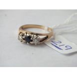 Three stone diamond & sapphire ring - size O - 3.6gms