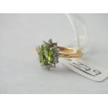 Peridot & diamond cluster ring set in 18ct gold - size P - 2.8gms