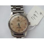 GENTS STAINLESS STEEL OMEGA AUTOMATIC SEAMASTER WRISTWATCH & STRAP