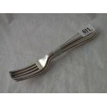 Six similar Sandringham pattern table forks - Sheffield 1951 by EV - 320g