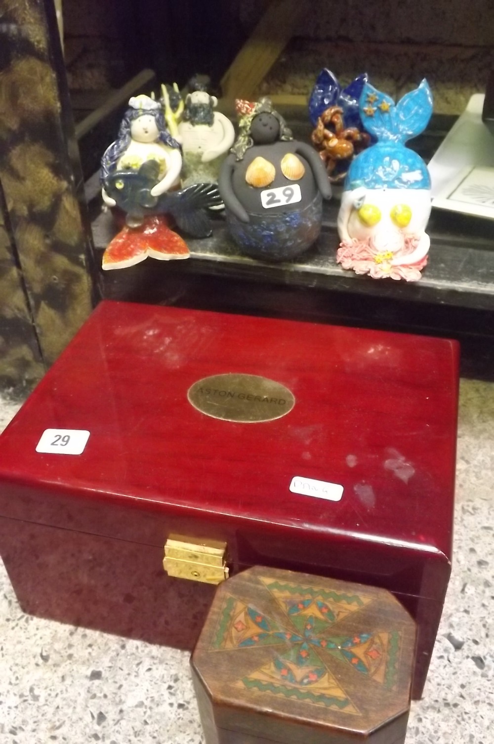 SHELF WITH JOY DAVIS POTTERY BATHROOM ORNAMENTS & LARGE REDWOOD JEWEL CASKET BY ASTON GERARD, TEA