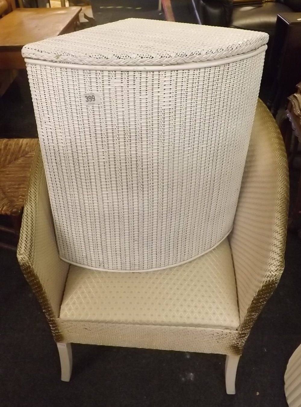 WHITE PAINTED LOOM LINEN BASKET