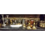 SHELF WITH MIXED QTY OF COPPER, BRASS CANDLES STICK, MUGS & BRASS CREAM SCOOP