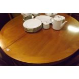 G-PLAN EXTENDING CIRCULAR TABLE