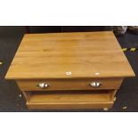 MODERN WOOD EFFECT TV CABINET WITH BRASS HANDLES & KEY