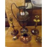 SHELF OF BRASS & COPPER WARE WITH URN,CANDLE STICKS ETC