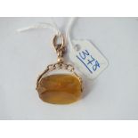A antique Citrine spinning fob in 9ct