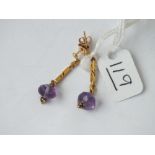 A pair of amethyst drop earrings in 9ct - 2.6gms