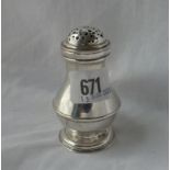 Georgian pepper pot with cable girdle 3.25" high - 1735 by IA?