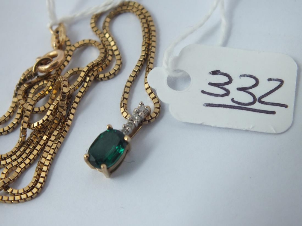 An emerald drop pendant necklace all in 14ct gold - 4.6gms - Image 2 of 2