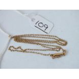 A fine link neck chain in 9ct - 2.2gms