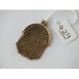 A small gold mesh purse - 6.9gms