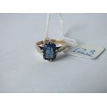 A Victorian blue stone ring in 9ct - size H - 2.2gms