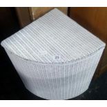 WHITE PAINTED LOOM STYLE LINEN BASKET