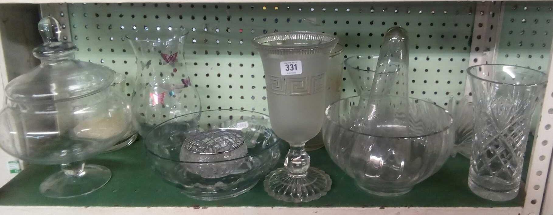 SHELF OF CUT GLASS & OTHER GLASSWARE