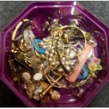 TUB OF COSTUME JEWELLERY