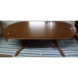 LARGE OVAL LIGHT WOOD COFFEE TABLE