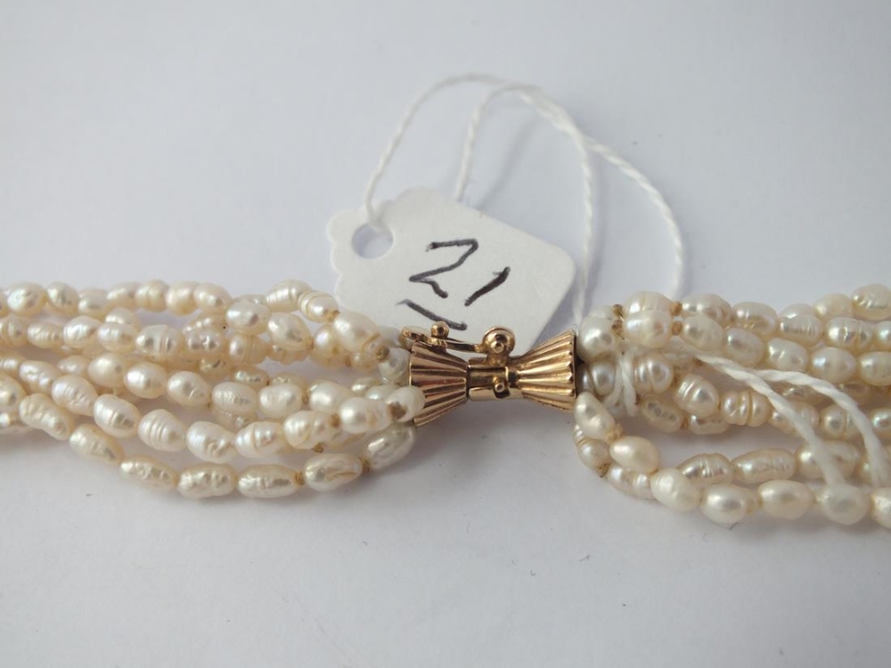 Large river pearl necklace with 9ct clasp - Image 2 of 2