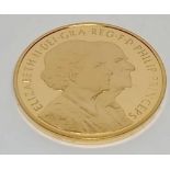 2007 gold proof £5 coin in box with paperwork