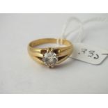 GENTS SOLITAIRE DIAMOND RING - SIZE V - 7.7GMS