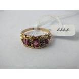 Georgian garnet and gem set ring in 18ct gold - size P - 2.7gms