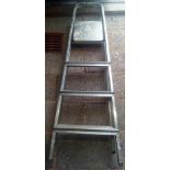 FOUR STEP ALUMINIUM STEP LADDER