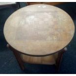 CIRCULAR WOODEN REVERSIBLE GAMES TABLE WITH CHESS & BAIZE TOP