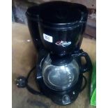 DELONGHI COFFEE MAKER WITH 454G BAG TAYLORS COFFEE