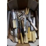 CARTON OF CUTLERY