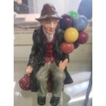 ROYAL DOULTON THE BALLOON MAN HN1954