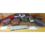 00 GAUGE BACHMANN CABOOZE & OTHER TRUCKS