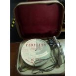 FIDELITY 4 SPEED PORTABLE RECORD PLAYER IN CASE