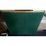 FOLDING CARD TABLE WITH BAIZE TOP