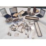 BAG OF MIXED JEWELLERY BOXES & PLATED WARE