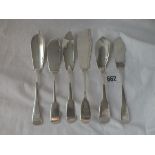 Six various Georgian & Victorian butter knives - 263gms