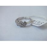 A 750 white gold diamond fancy ring - 4gms