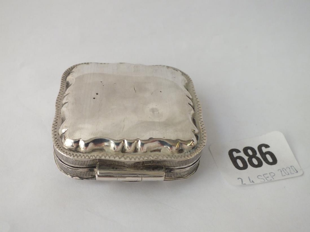 A Dutch pill box with hinged cover - pinpoint engraved - 2" wide - Image 2 of 3