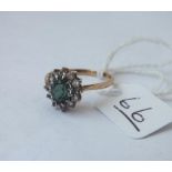 A tourmaline gem set ring in 9ct - size O - 2.1gms