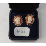 A boxed cameo stud earrings in 9ct - 3.9gms