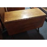 MAHOGANY DROP LEAF TABLE ON PAD FEET EXTENDING TO 40'' W X 44'' X 27'' H